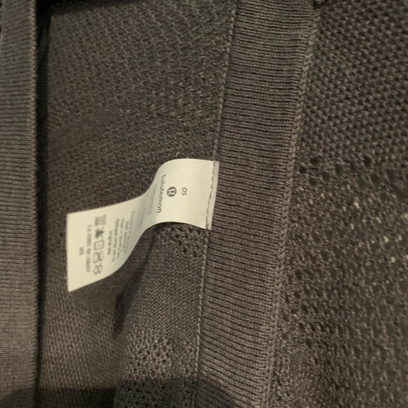 Lululemon grey cardigan size small - Picture 4 of 4